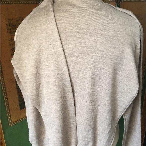 Men’s soft sweater - Picture 4 of 5